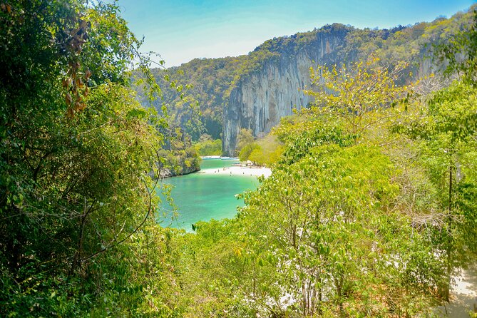 Snorkel and Beach Tour to Hong Islands from Krabi - Ko Lao La Ding for a quieter swim
