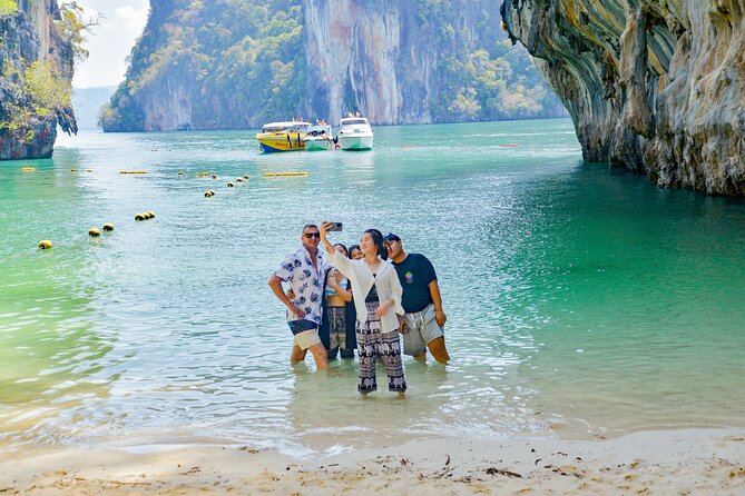 Snorkel and Beach Tour to Hong Islands from Krabi - What the guide and small group add