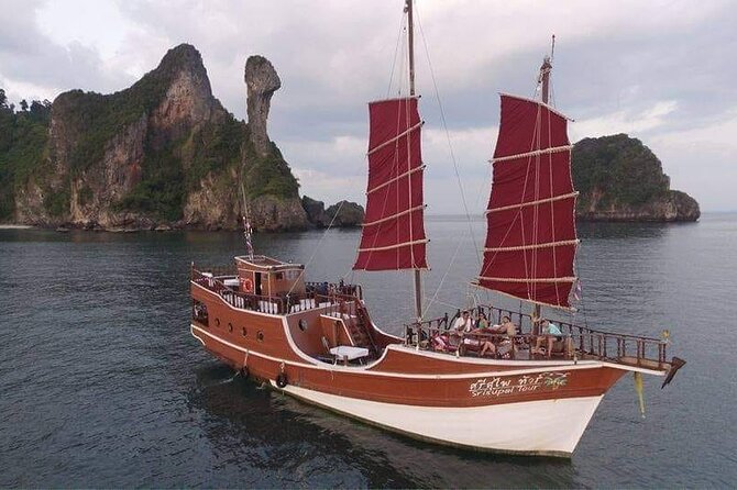 Sunset Dinner Cruise with night Swimming by Luxury Junk Boat - Sailing past Railay and Phra Nang Cave