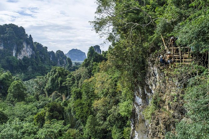 Zone A + B PACKAGE Zipline Adventure Experience - Transfers make the half-day easy